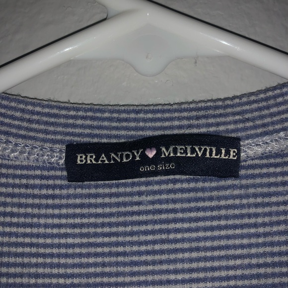Brandy Melville Top - Picture 2 of 2